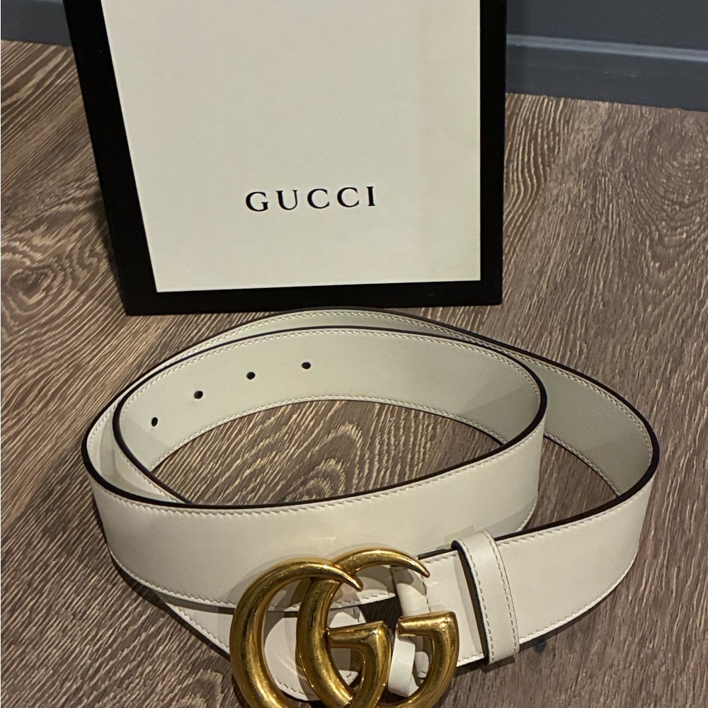 Gucci Ivory Belt with Golden GG Buckle